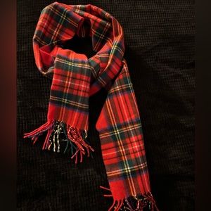 Red black yellow and green Tartan plaid fringed scarf